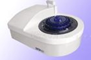 图2：全自动生化分析仪